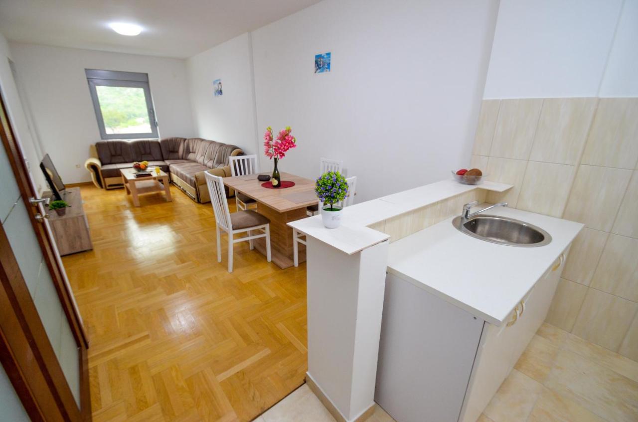 City Center Kotor - Garage Parking Included Bagian luar foto