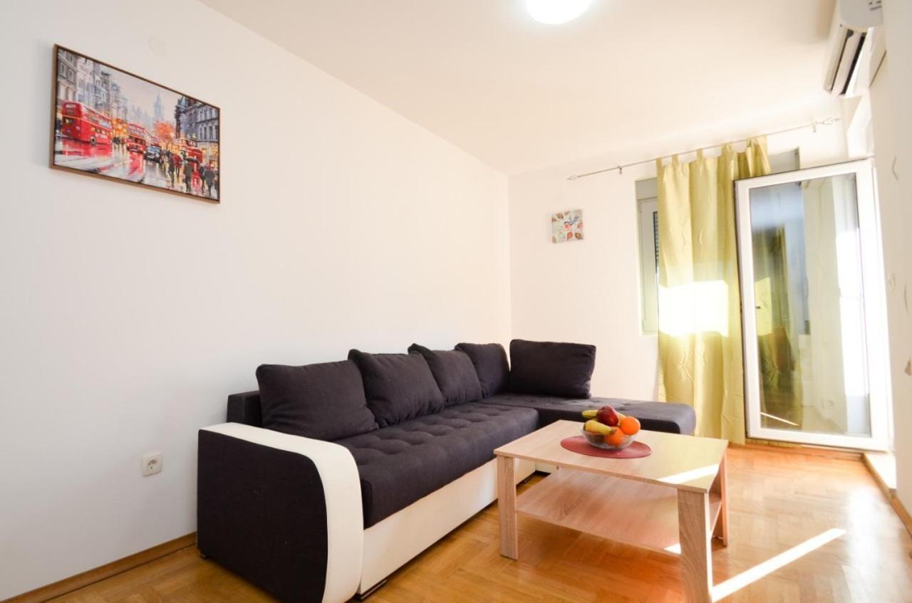 City Center Kotor - Garage Parking Included Bagian luar foto
