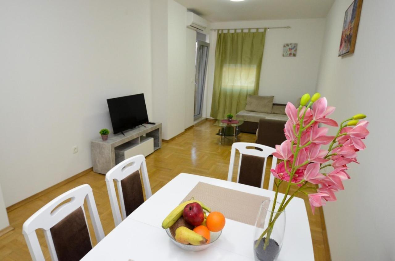 City Center Kotor - Garage Parking Included Bagian luar foto